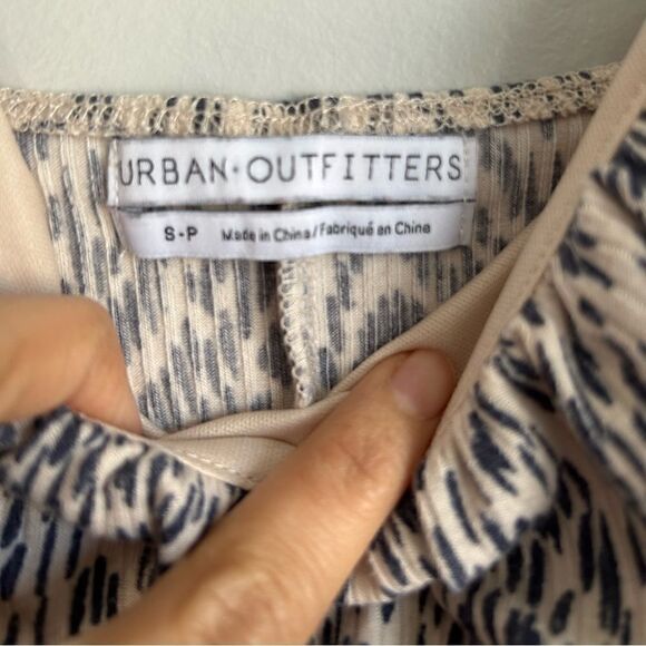 Urban Outfitters Bodycon Mini dress - Picture 7 of 8